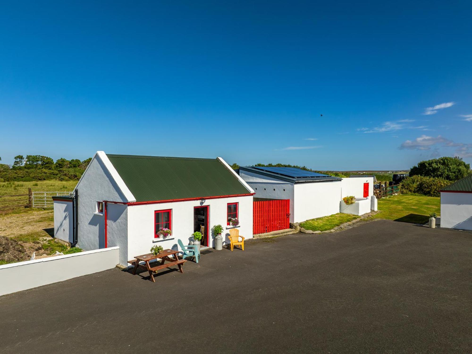 Geraghtys Farmyard Pods Ξενοδοχείο Belmullet Εξωτερικό φωτογραφία