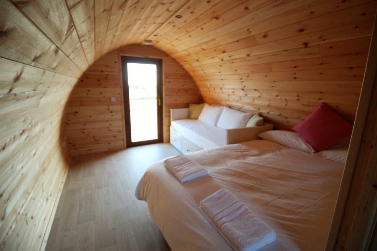 Geraghtys Farmyard Pods Ξενοδοχείο Belmullet Εξωτερικό φωτογραφία